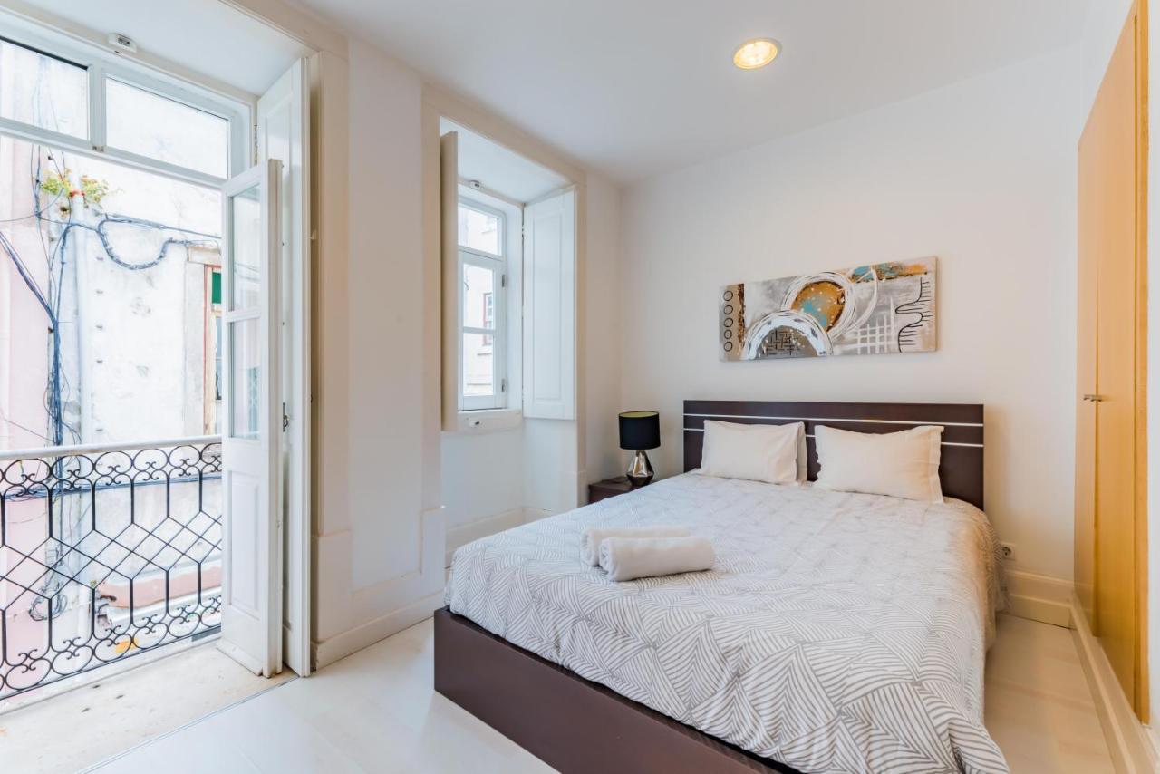 R3 - Coimbra Lovers - Mondego Suite Exterior foto